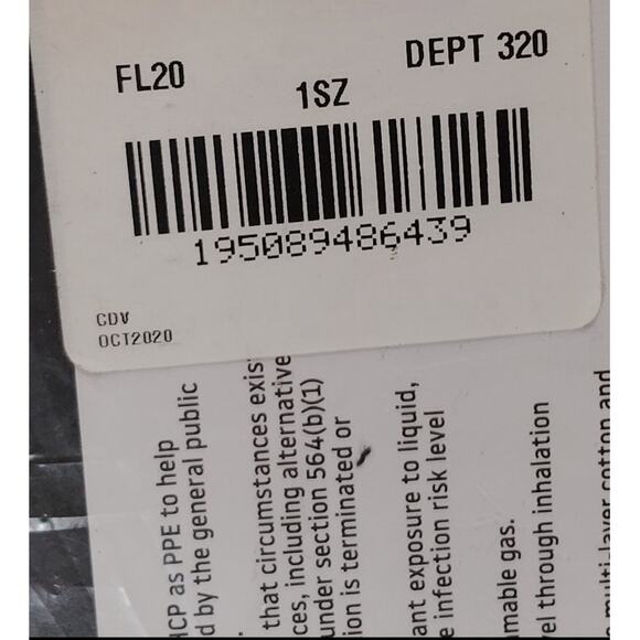 Hanes Ultrafuse Face Mask, NCAA South Carolina Gamecocks Youth OS Black/Garnet - Picture 6 of 6